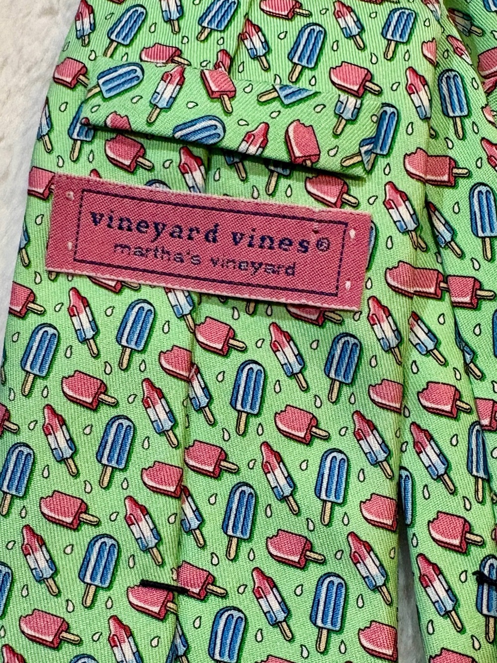 Vineyard Vines Patriotic Green Tie with Pink and Blue Popsicle Print Novelty Tie - Picture 2 of 7